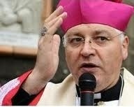 Il vescovo Francesco Marino